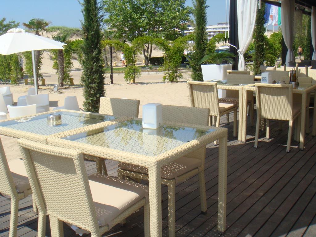 Apartments Oasis Vip Club Сонячний Берег Екстер'єр фото